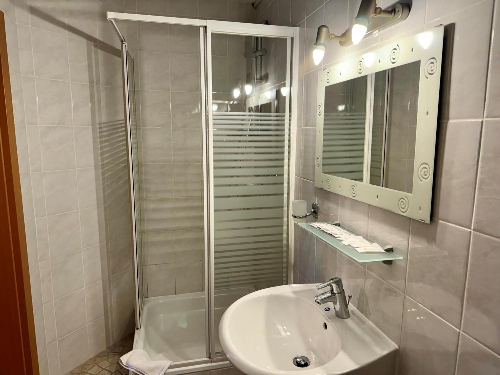 תיירזה Alpenlodge, Ferienwohnung 7 מראה חיצוני תמונה